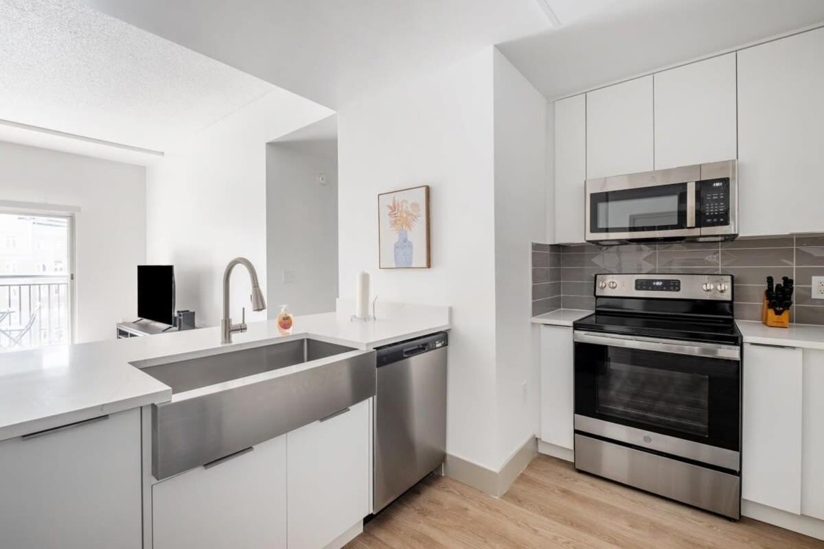 4B 3Ba Premium Family Apartment With Gym Charlotte Bagian luar foto