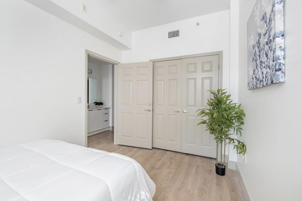 4B 3Ba Premium Family Apartment With Gym Charlotte Bagian luar foto