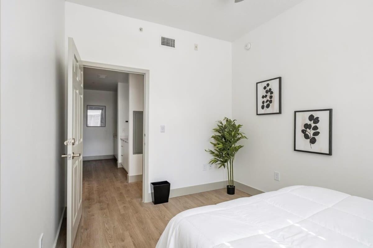 4B 3Ba Premium Family Apartment With Gym Charlotte Bagian luar foto